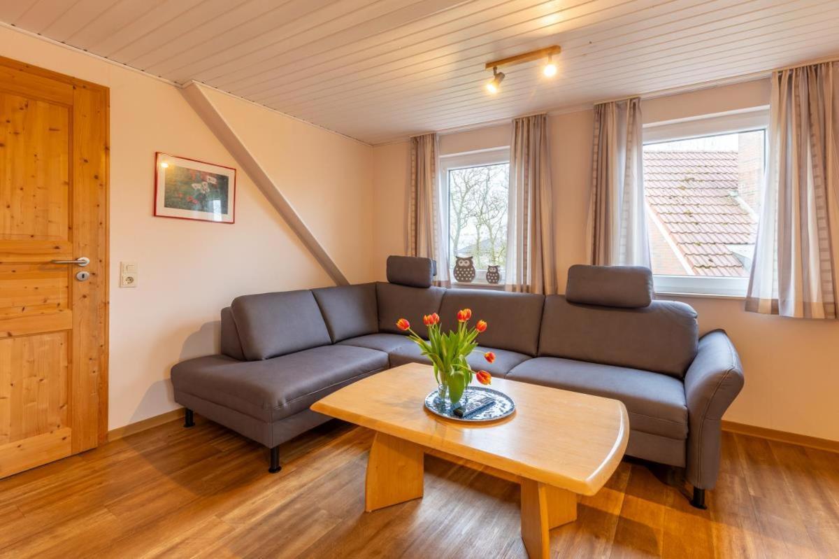 Friesenhof Janssen - Urlaub Auf Dem Bauernhof Apartment Neuharlingersiel Exterior foto