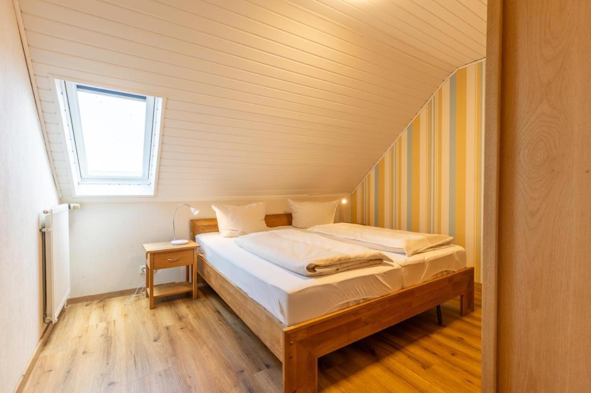 Friesenhof Janssen - Urlaub Auf Dem Bauernhof Apartment Neuharlingersiel Exterior foto