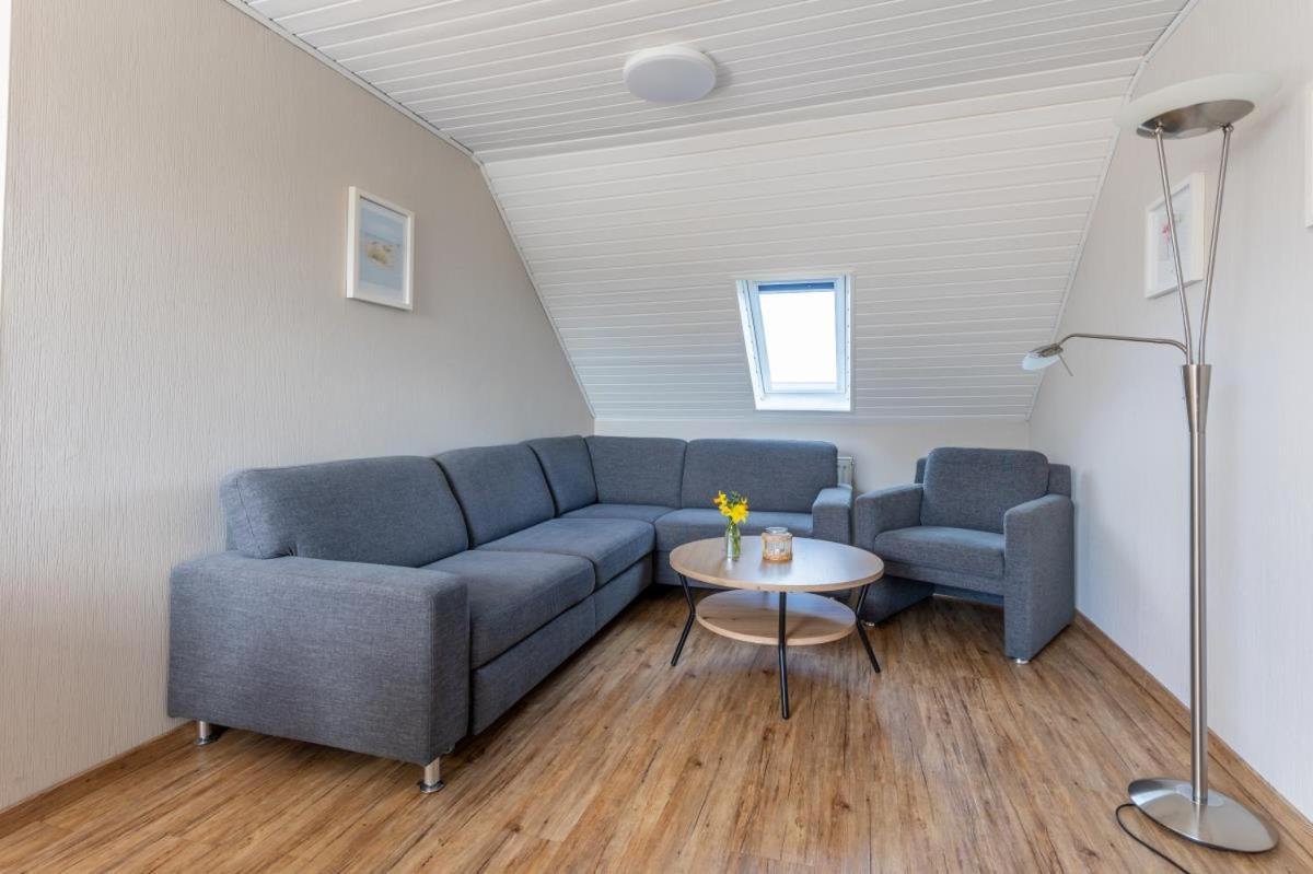 Friesenhof Janssen - Urlaub Auf Dem Bauernhof Apartment Neuharlingersiel Exterior foto